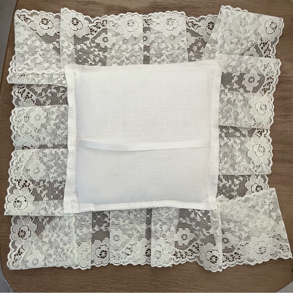 Irish Linen Claddagh Wedding Ring Bearer Pillow - Picture 3 of 4